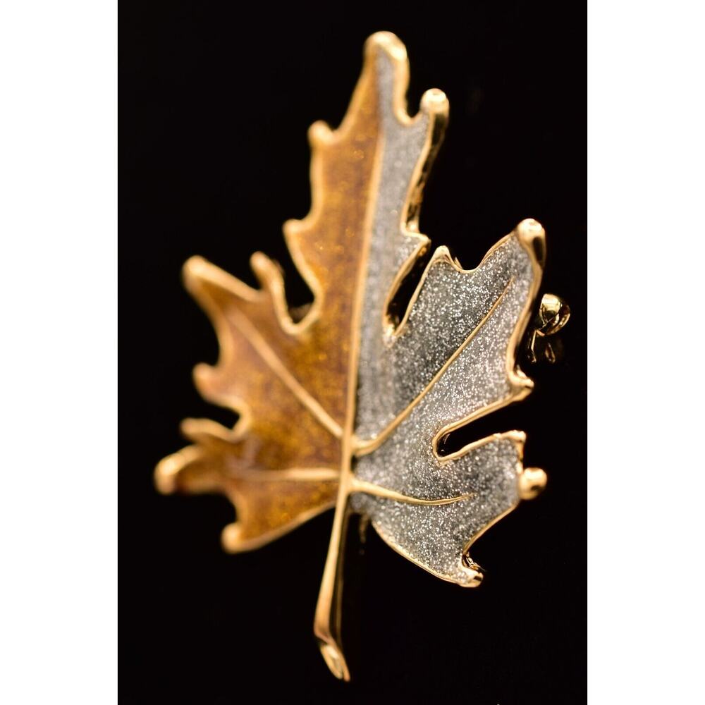 Vintage Autumn Fall Glitter Enamel Leaf Pin Brooch Silver Gold NOS 1990s BinA18 - Picture 5 of 12